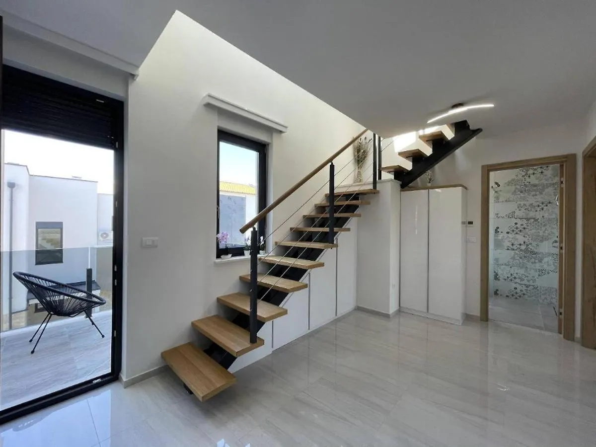 Apartman Moonlight Medulin 0*,  Croatia