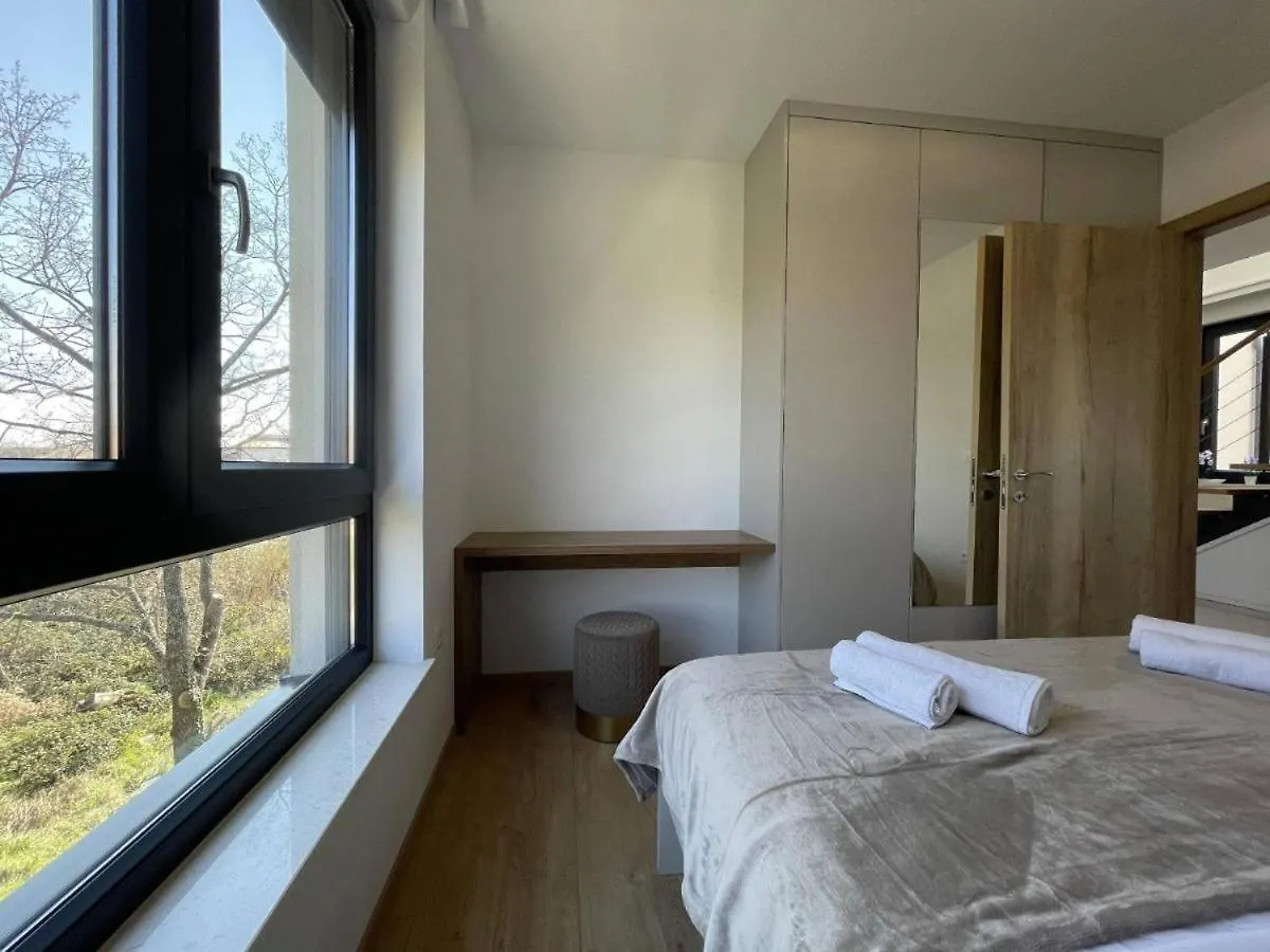 Apartman Moonlight Medulin 0*,  Croatia